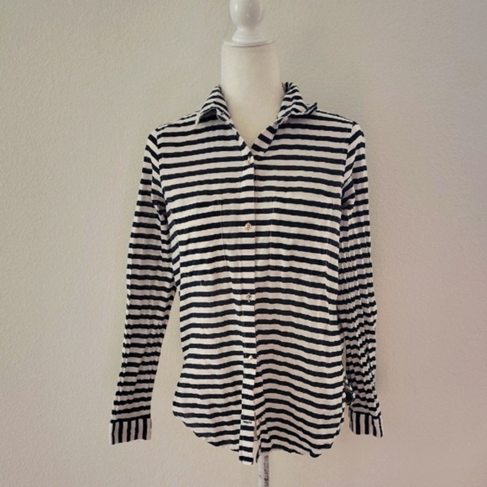 Zara Classic Preppy Blue and White Striped Button-Up Shirt Size XS